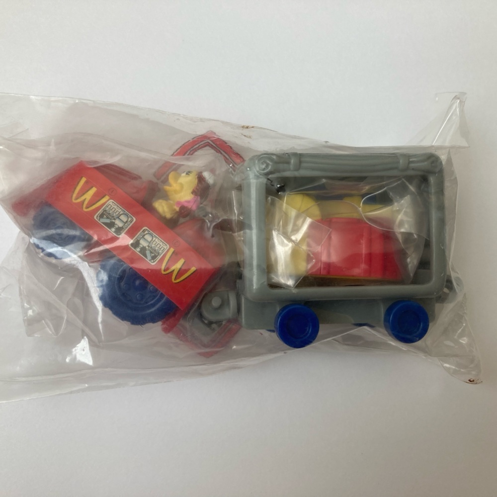 McDonald`s United Airlines Vintage Happy Meal Toy Friendly Skies